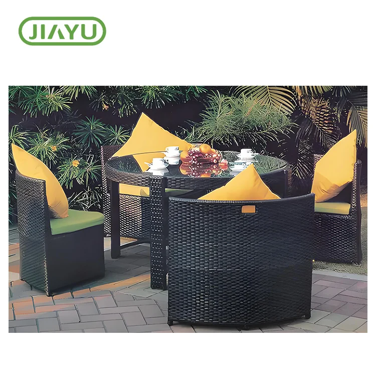 Kuidas valida oma väliseiklusteks ideaalne matkatool?